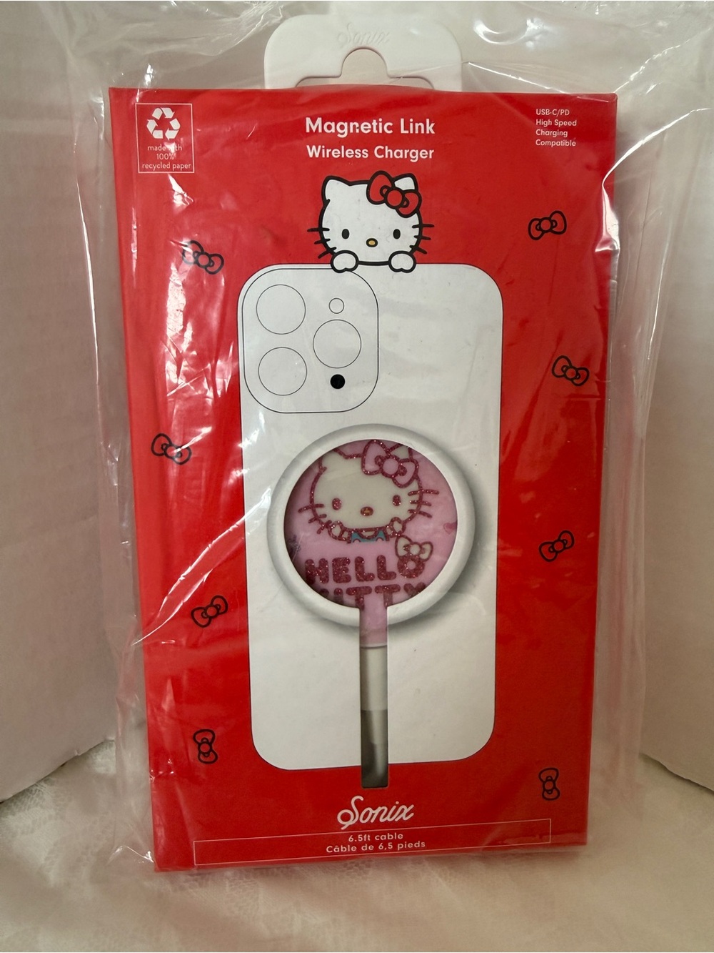 Sonix Hello Kitty Magnetic Wireless Charger - Pink New